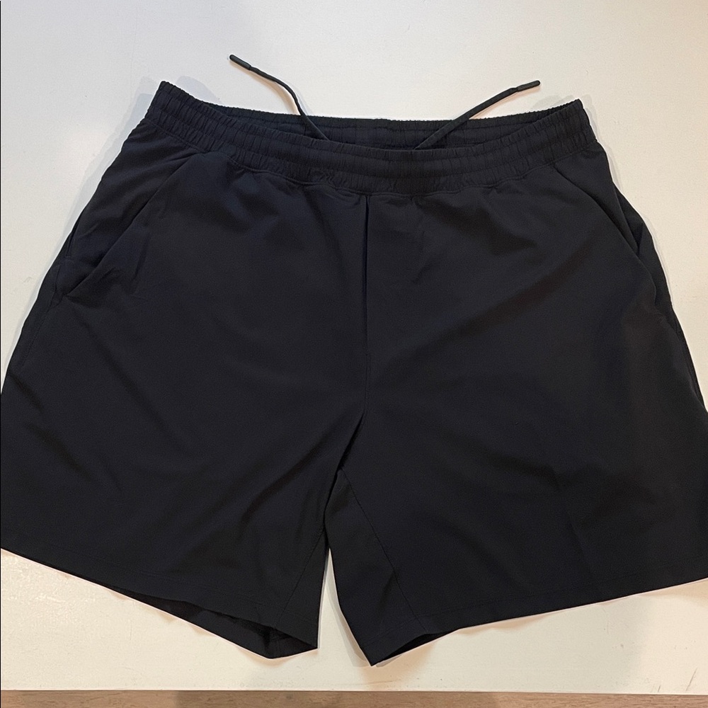 Men’s Lululemon Pace Breaker Linerless Short - 7” inseam - XL